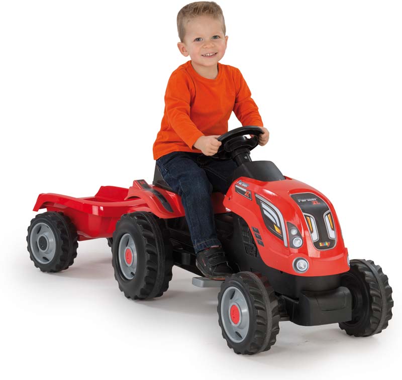 Формат трактора Smoby XL допускает использование трактора ребенком с 3-х лет